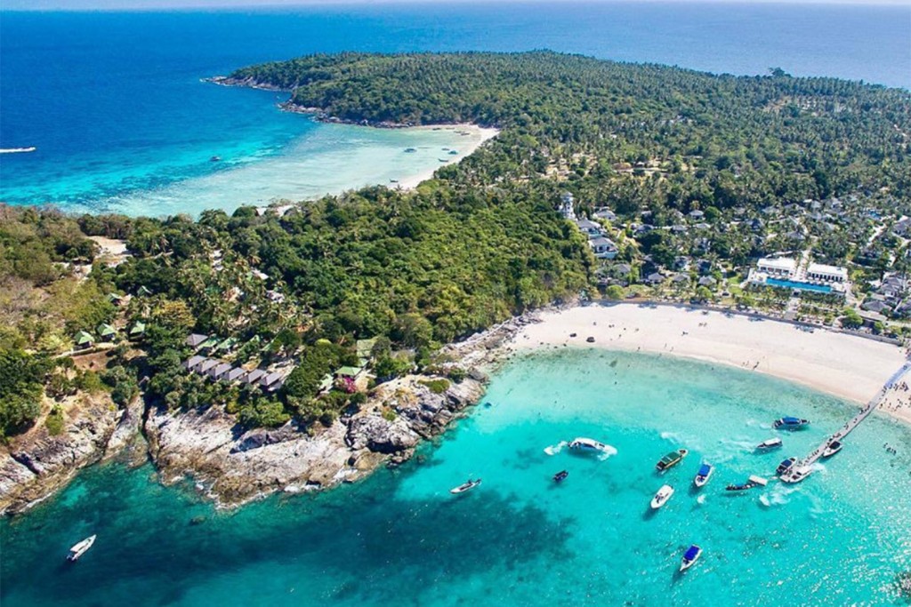 3.เกาะราชาใหญ่ - Phuket Best Trip Travel รถตู้นำเที่ยวภูเก็ต แบบ VIP 10 และ 12 ที่นั่ง