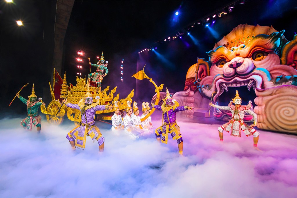 ภูเก็ตแฟนตาซี - Phuket Best Trip Travel รถตู้นำเที่ยวภูเก็ต แบบ VIP 10 และ 12 ที่นั่ง