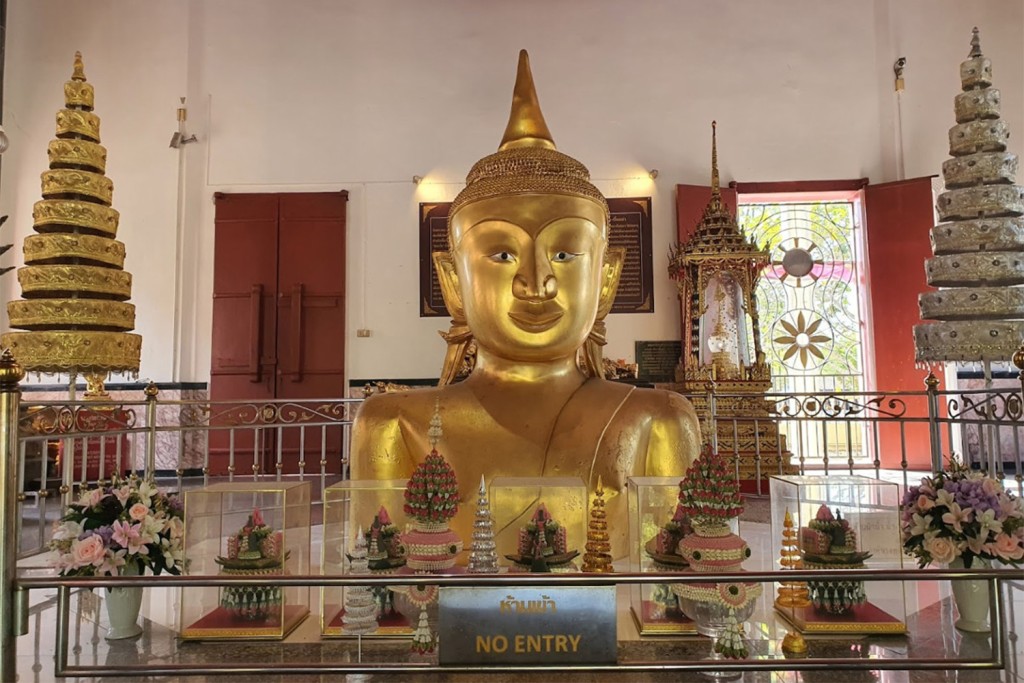 วัดพระทอง - Phuket Best Trip Travel รถตู้นำเที่ยวภูเก็ต แบบ VIP 10 และ 12 ที่นั่ง