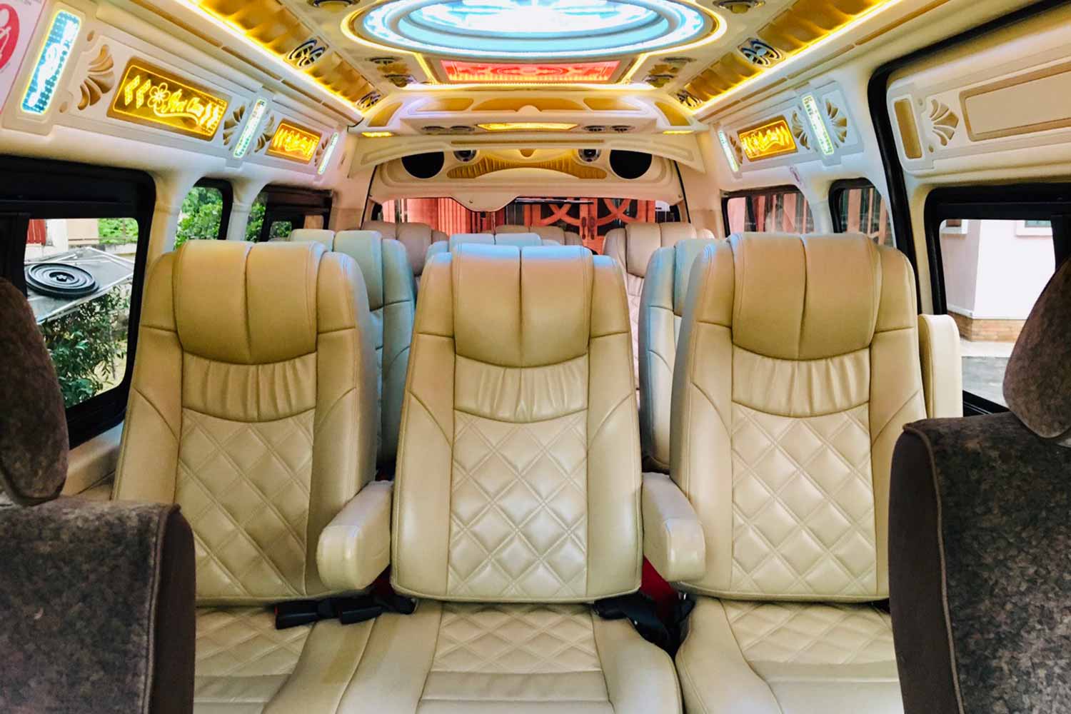 Safety & Comfort: - Phuket Best Trip Travel รถตู้นำเที่ยวภูเก็ต แบบ VIP 10 และ 12 ที่นั่ง
